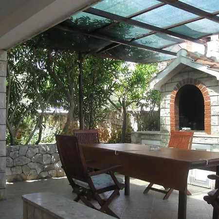 Apartamento By The Sea Slatine, Ciovo - 17456 *